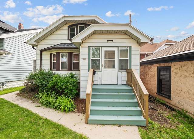 Property at 813 S 17th St, Milwaukee, WI 53204, 3 beds, 1 bath