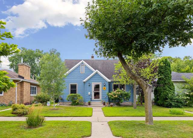 Property at 1640 Park Ave, La Crosse, WI 54601, 3 beds, 1.5 baths