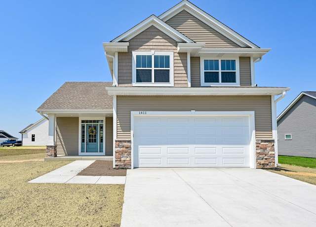Property at 1411 Tamarack St, Delavan, WI 53115, 3 beds, 2.5 baths