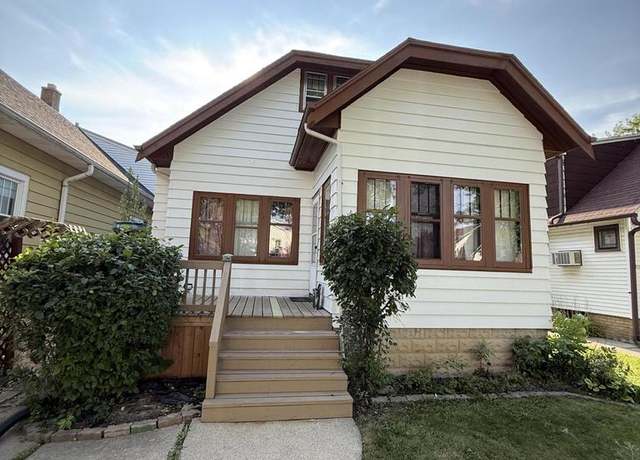 Property at 4513 N 37th St, Milwaukee, WI 53209, 3 beds, 2.5 baths