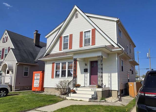 Property at 6722 32nd Ave, Kenosha, WI 53142, 3 beds, 1 bath