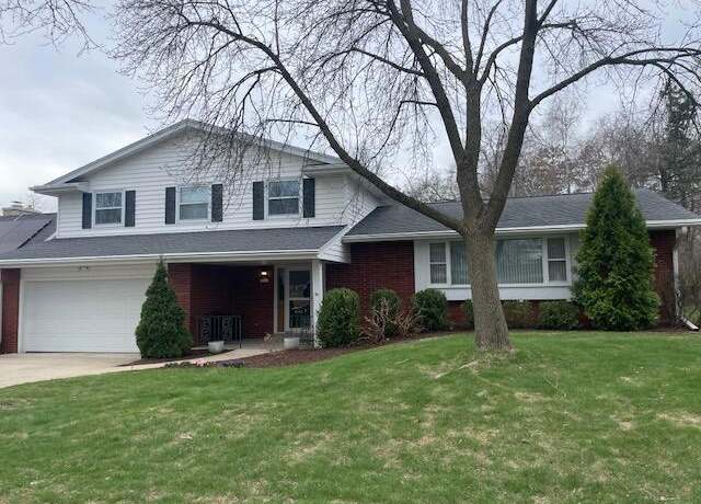 Property at 12033 W Ohio Ave, West Allis, WI 53227, 4 beds, 2.5 baths