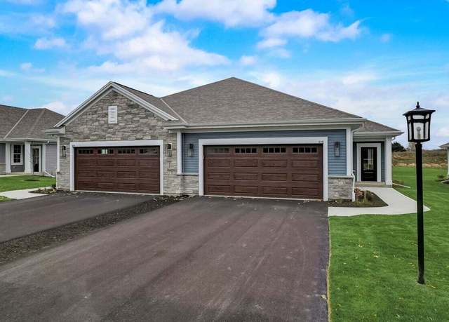 Property at 516 Hickory Hollow Rd #0402, Waterford, WI 53185, 2 beds, 2 baths