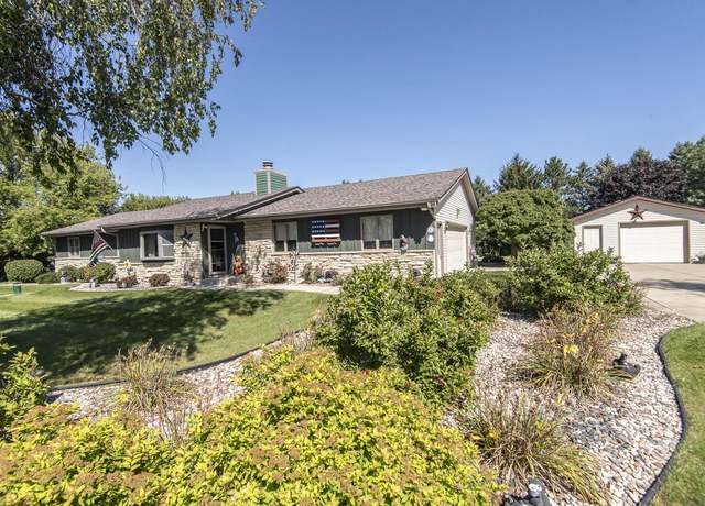 Property at 6994 County Highway O, Hartford, WI 53027, 3 beds, 3 baths