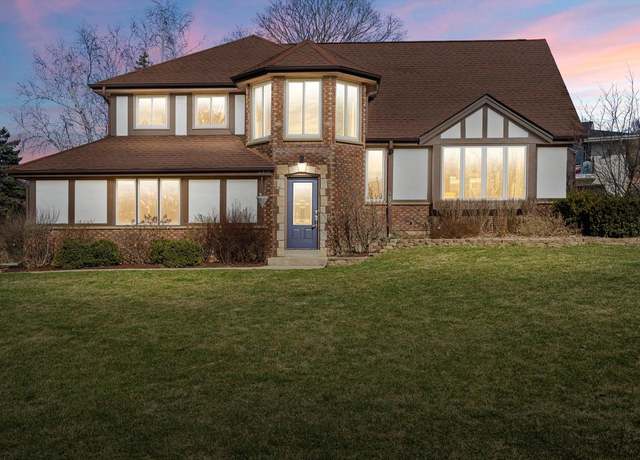 Property at 6410 Lyra Ln, Racine, WI 53406, 4 beds, 2.5 baths