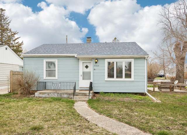 Property at 3304 Sheridan Rd, Racine, WI 53403, 2 beds, 1 bath