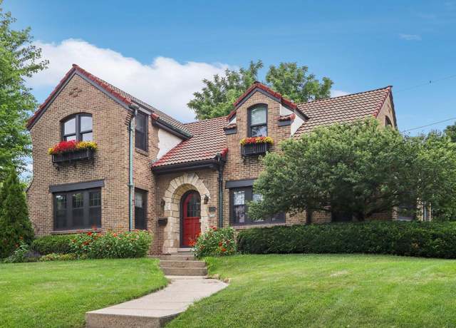 Property at 6304 Upper Parkway North Pkwy, Wauwatosa, WI 53213, 3 beds, 1.5 baths