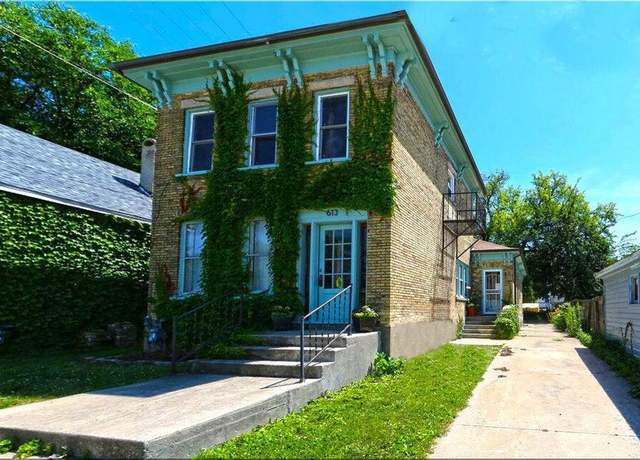 Property at 613 13th St, Racine, WI 53403, 2 beds, 2 baths