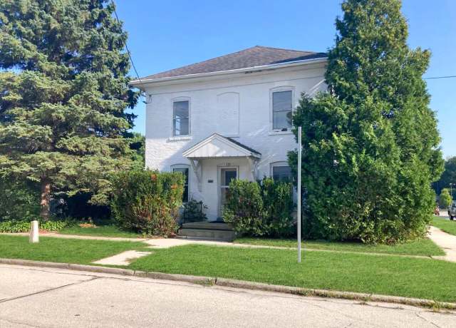 Property at 121 Cedar St, Sheboygan Falls, WI 53085, 4 beds, 1.5 baths