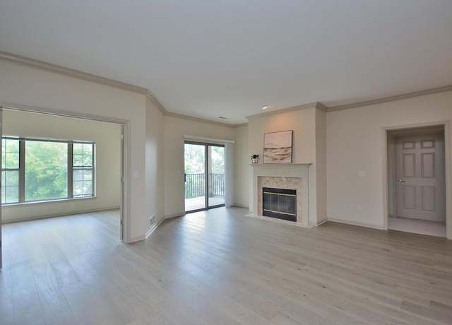 Property at 1300 N Prospect Ave #120, Milwaukee, WI 53202, 2 beds, 2 baths