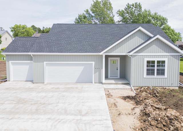 Property at 405 Valley Dr, Theresa, WI 53091, 3 beds, 2 baths