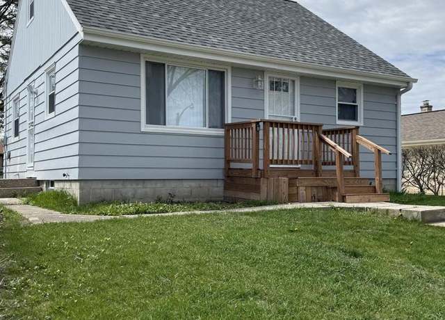 Property at 4135 N 70th St, Milwaukee, WI 53216, 3 beds, 2 baths