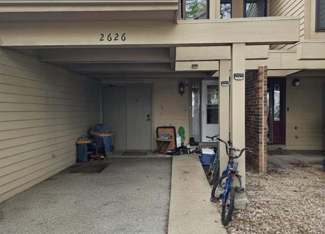 Property at 2626 W Parnell Ave, Milwaukee, WI 53221, 2 beds, 1.5 baths