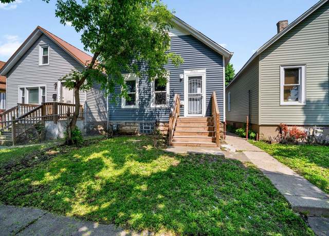 Property at 2646 N Vel R Phillips Ave, Milwaukee, WI 53212, 2 beds, 1 bath