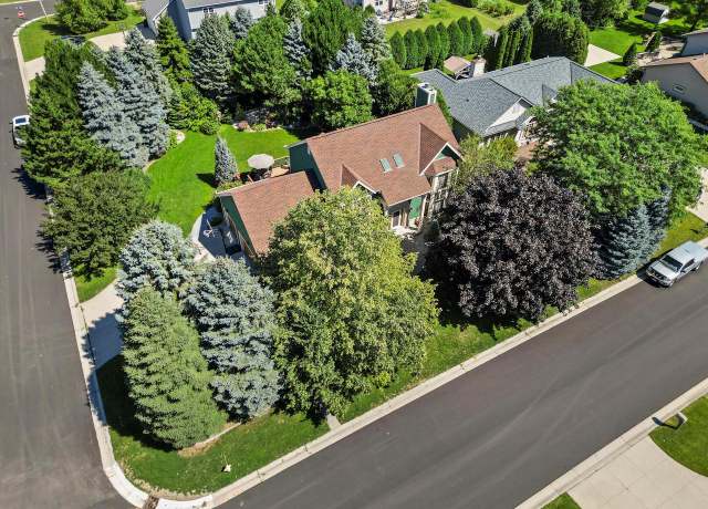 Property at 1114 Silent Sunday Ct, Racine, WI 53402, 3 beds, 2.5 baths