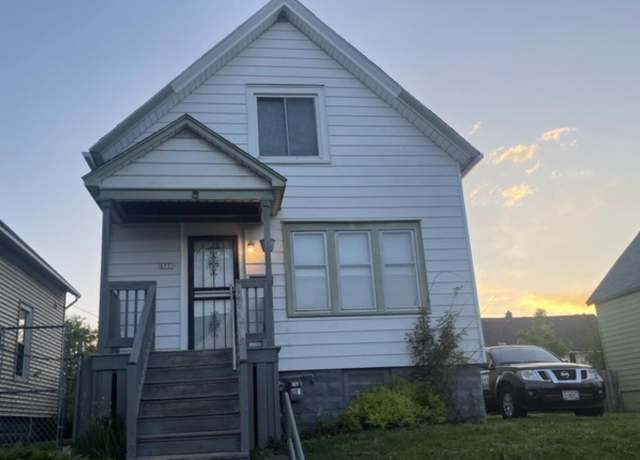 Property at 3559 N 11th St, Milwaukee, WI 53206, 4 beds, 1 bath