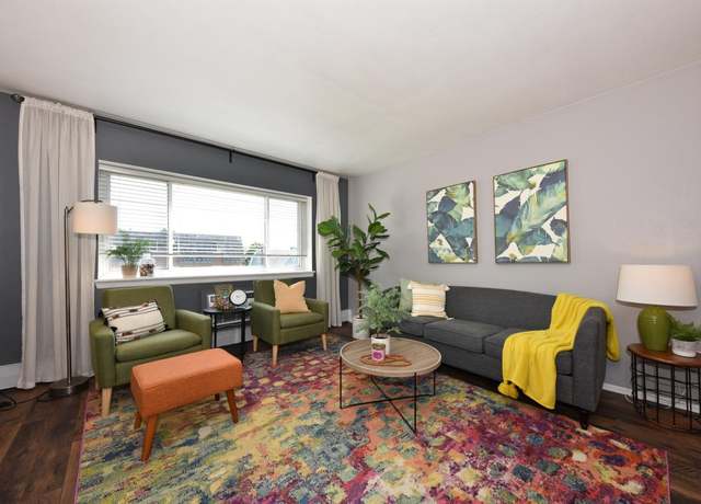 Property at 2222 E Belleview Pl #310, Milwaukee, WI 53211, 2 beds, 1 bath
