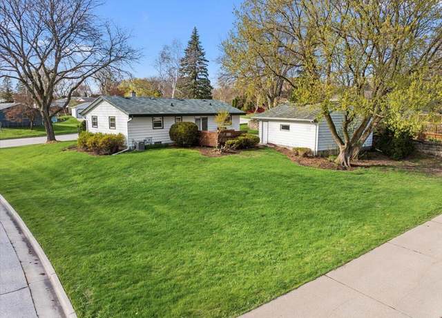 Property at N85W18199 Tyler Dr, Menomonee Falls, WI 53051, 3 beds, 1.5 baths