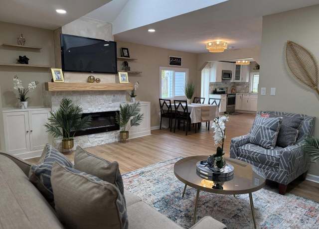 Property at 24845 Kennedy Ave, Kansasville, WI 53139, 3 beds, 2 baths