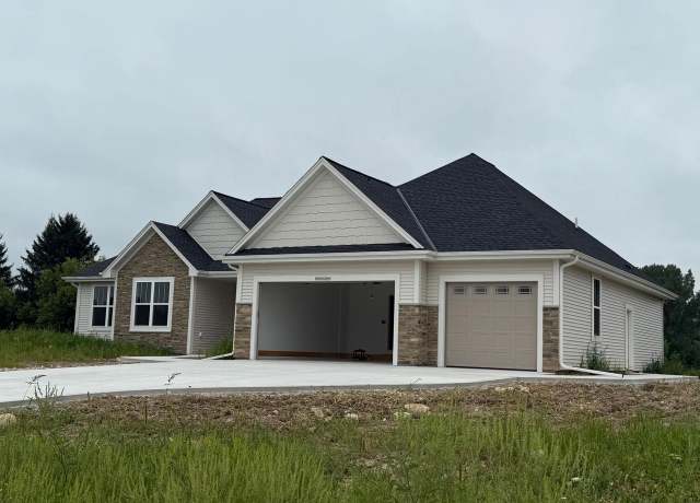 Property at N93W23885 Pebble Brook Way, Sussex, WI 53089, 3 beds, 2.5 baths