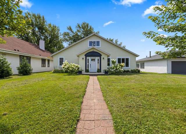 Property at W1335 N Blue Spring Lake Dr, Palmyra, WI 53156, 4 beds, 2.5 baths