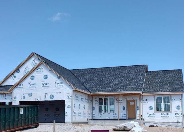 Property at N56W20832 Carnoustie Way Lot 88, Menomonee Falls, WI 53052, 3 beds, 2 baths
