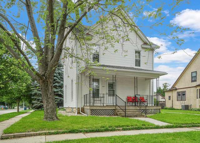 Property at 421 Amory St, Fond Du Lac, WI 54935, 3 beds, 2 baths
