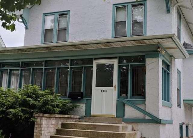Property at 908 Pleasant St, Waukesha, WI 53186, 3 beds, 2 baths