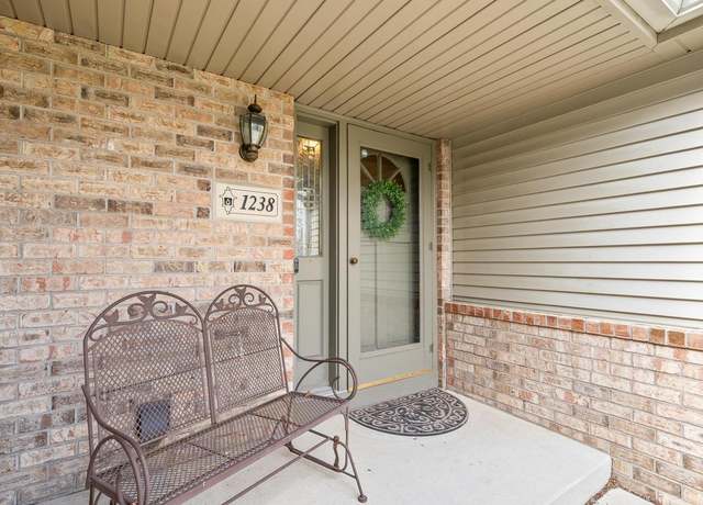 Property at 1238 Fox River Ct, Mukwonago, WI 53149, 3 beds, 2 baths