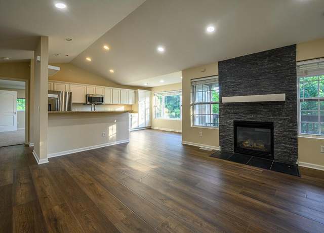 Property at 9163 W Elm Ct Unit C, Franklin, WI 53132, 2 beds, 2 baths