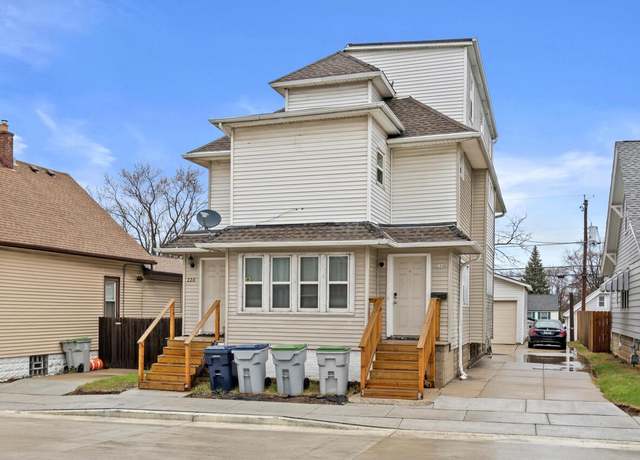 Property at 224 W Howard Ave #226, Milwaukee, WI 53207, 5 beds, 3 baths