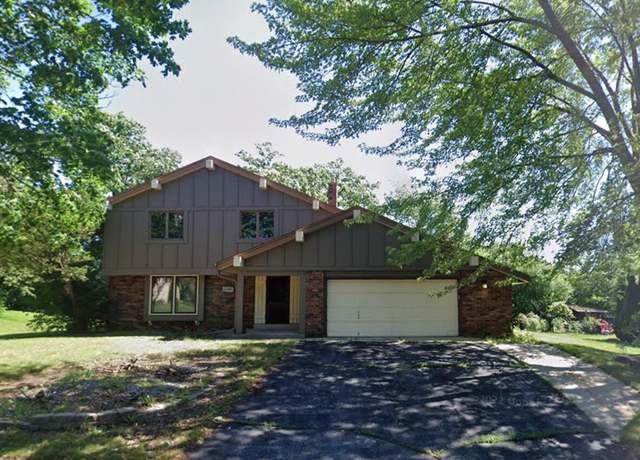 Property at 2409 Pendleton Pl, Waukesha, WI 53188, 3 beds, 2.5 baths