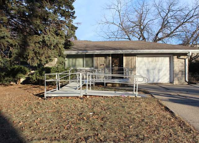 Property at 5626 N 35th St, Milwaukee, WI 53209, 3 beds, 1.5 baths