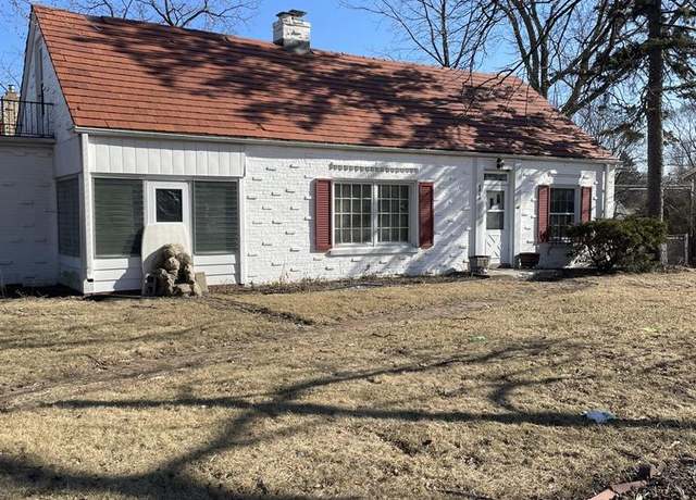 Property at 4940 N 76th St, Milwaukee, WI 53218, 4 beds, 2 baths