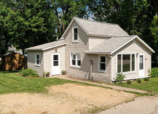 Property at 610 N Center Ave, Viroqua, WI 54665, 2 beds, 1 bath