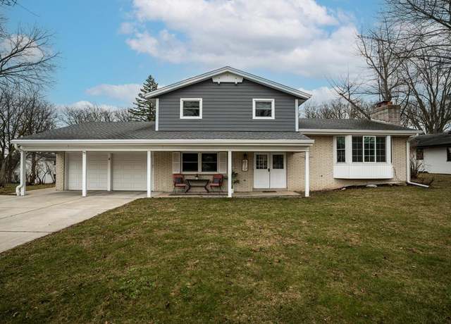 Property at 2825 Shamrock Dr, Mount Pleasant, WI 53406, 5 beds, 2 baths