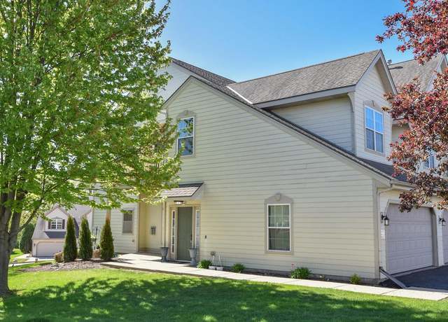 Property at 8616 S Stratford Rd, Oak Creek, WI 53154, 2 beds, 2 baths
