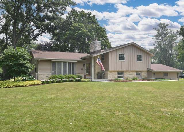 Property at 1940 Elm Terrace Cir, Brookfield, WI 53045, 4 beds, 2.5 baths