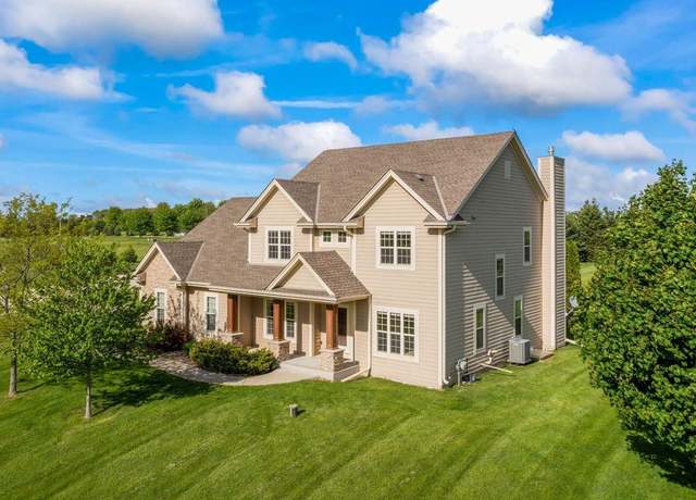 Property at N87W27551 Perennial Ter, Hartland, WI 53029, 4 beds, 2.5 baths