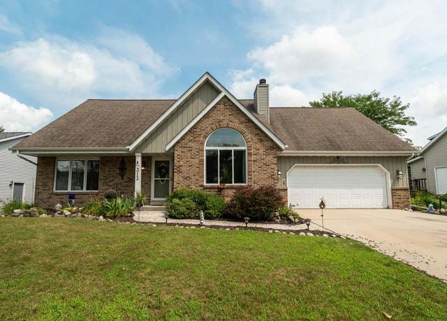 Property at 313 Gorman Way, West Bend, WI 53095, 3 beds, 2 baths