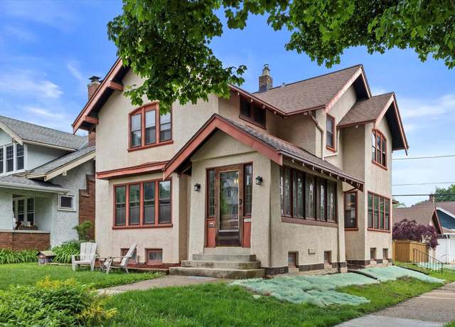 Property at 1900 N 52nd St, Milwaukee, WI 53208, 3 beds, 1.5 baths