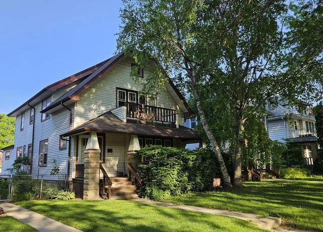 Property at 2956 N 50th St, Milwaukee, WI 53210, 6 beds, 2.5 baths