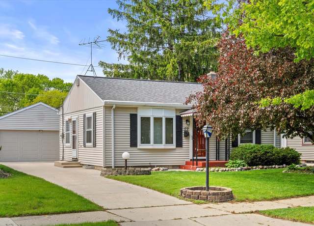 Property at 177 N 91st St, Milwaukee, WI 53226, 2 beds, 1 bath