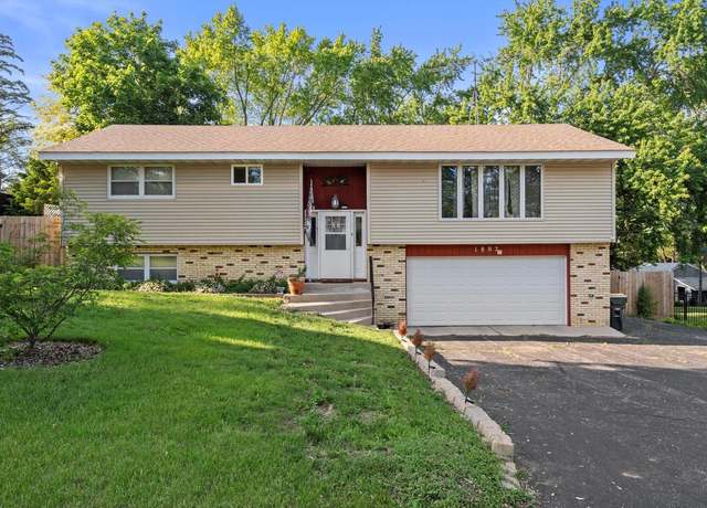 Property at 1802 Pheasant Ave, Twin Lakes, WI 53181, 3 beds, 2 baths