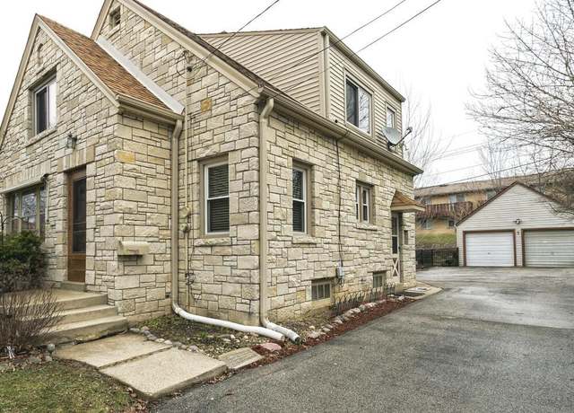 Property at 3128 S 97th St, Milwaukee, WI 53227, 3 beds, 2 baths