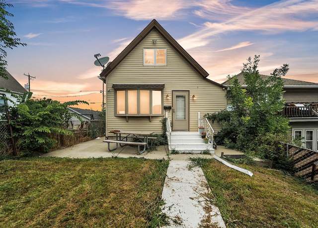 Property at 3006 W Orchard St, Milwaukee, WI 53215, 3 beds, 1 bath