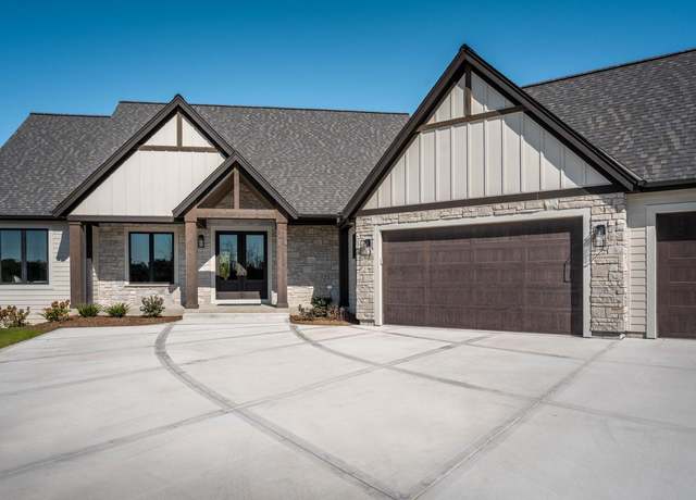Property at N69W17970 Haven Dr, Menomonee Falls, WI 53051, 4 beds, 3.5 baths