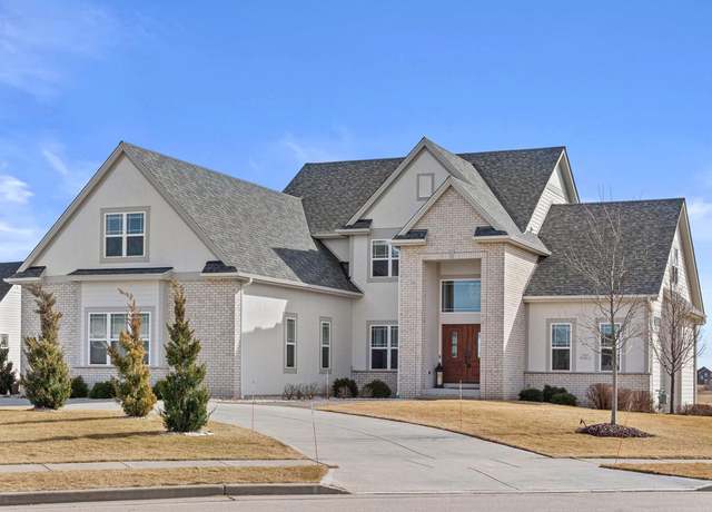 Property at N52W20215 Sandpiper Ln, Menomonee Falls, WI 53051, 4 beds, 4.5 baths