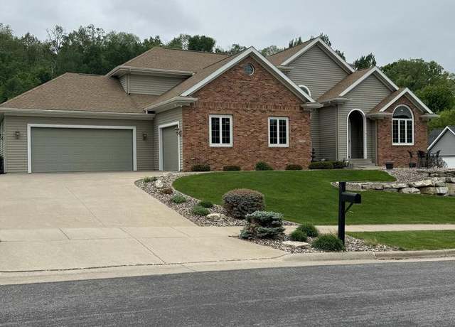Property at 2260 Quarry Ln, Onalaska, WI 54650, 5 beds, 3.5 baths