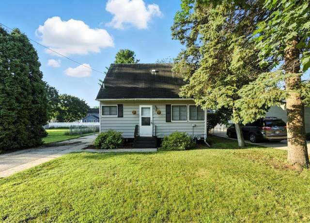 Property at 3001 Chafin Ave, East Troy, WI 53120, 2 beds, 1 bath